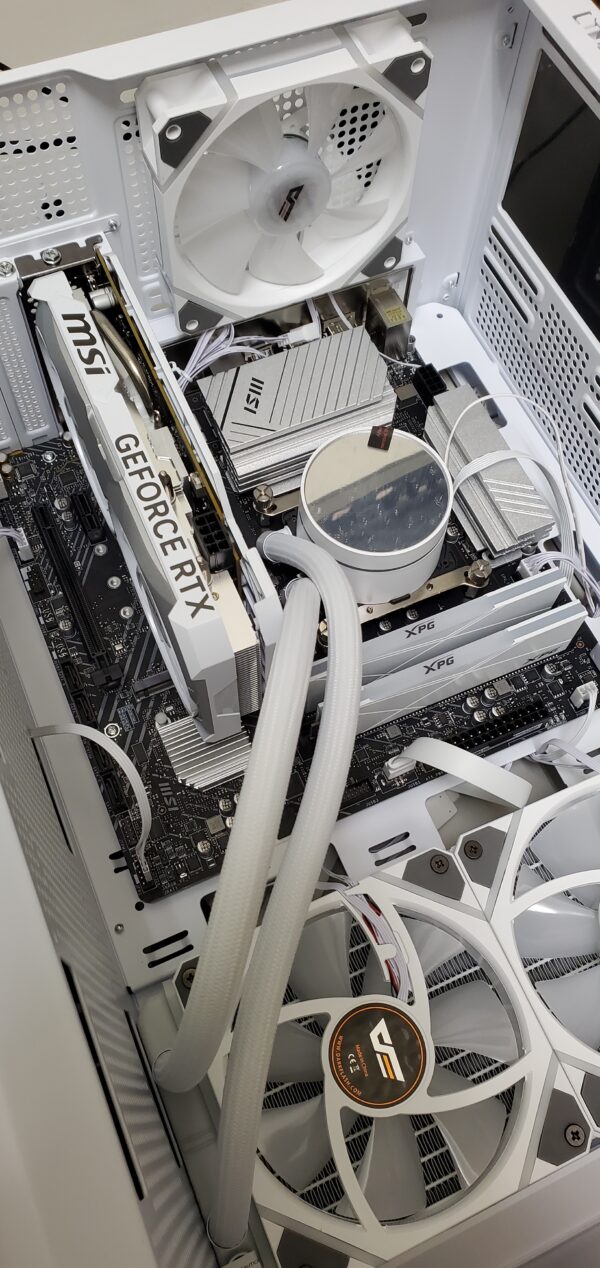 【客製化主機】darkFlash MOTI 鏡之島 (白) | 24042801